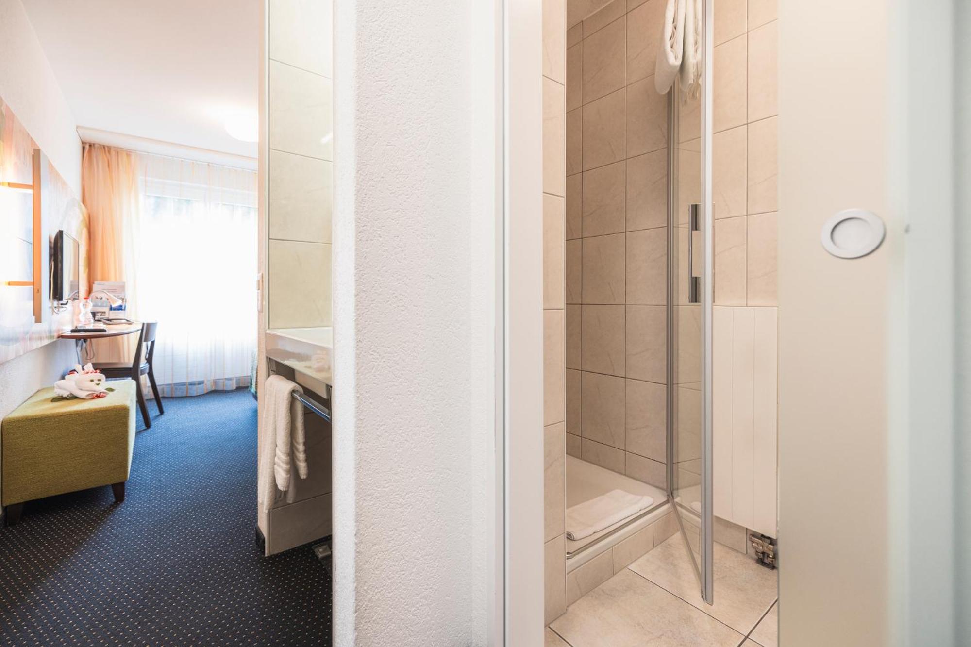Hotel Seehof Superior Walenstadt Ngoại thất bức ảnh